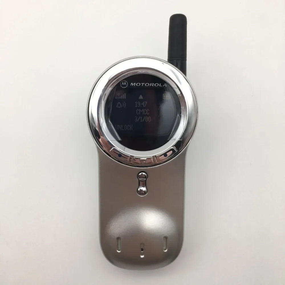 Motorola V70