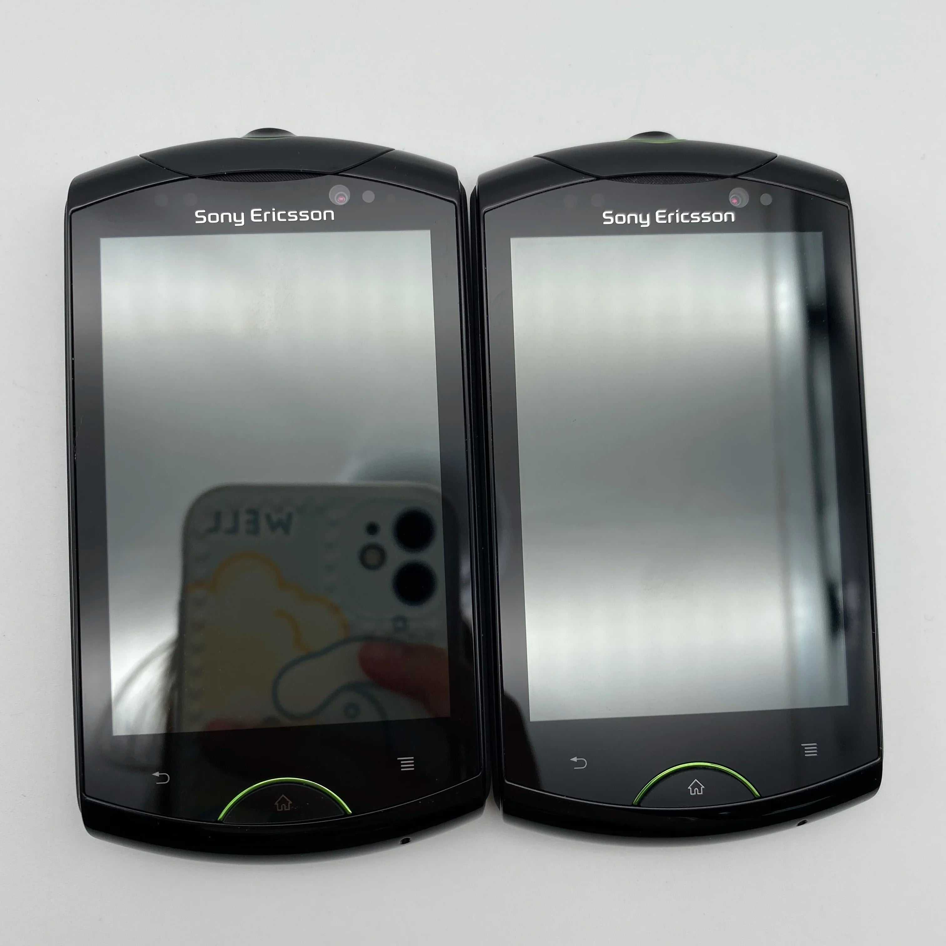 Sony Ericsson WT19