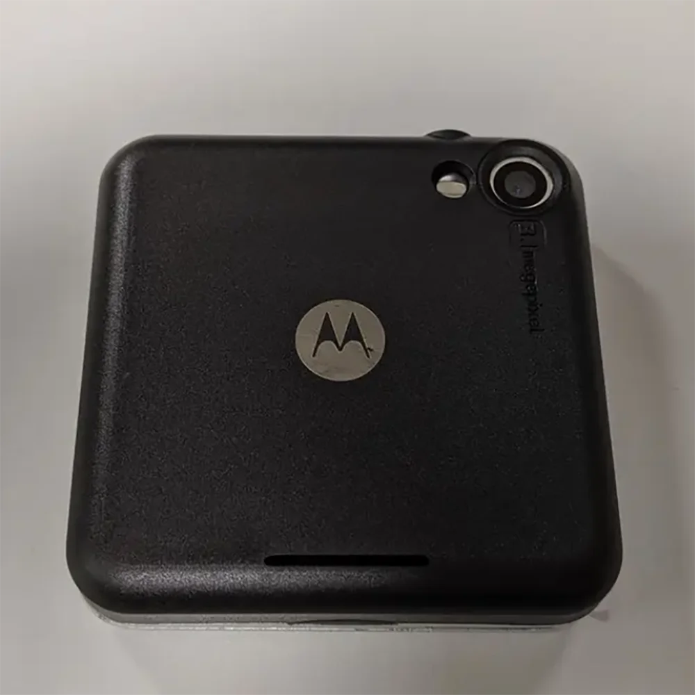 Motorola Flip Out MB511
